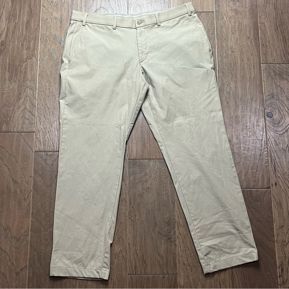 Men’s Michael Kors Khaki Pants – Size 36x30